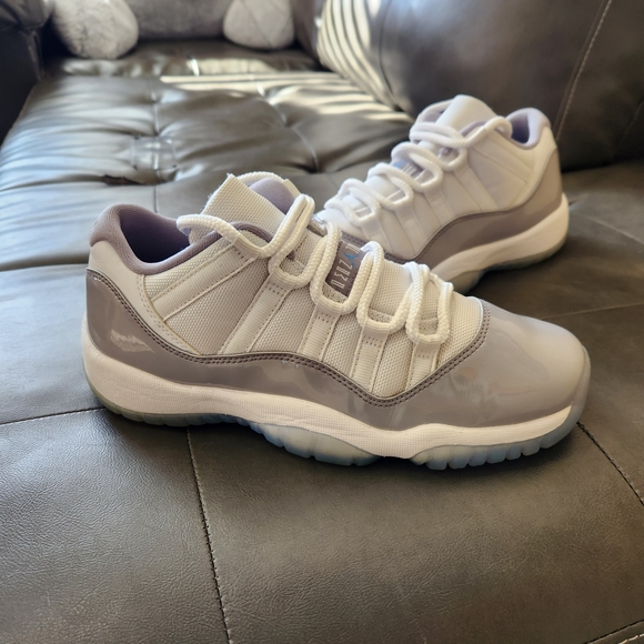 Jordan Retro 11s Size 6.5 Youth